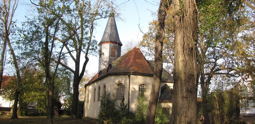 Kirche in Diemitz von Osten
